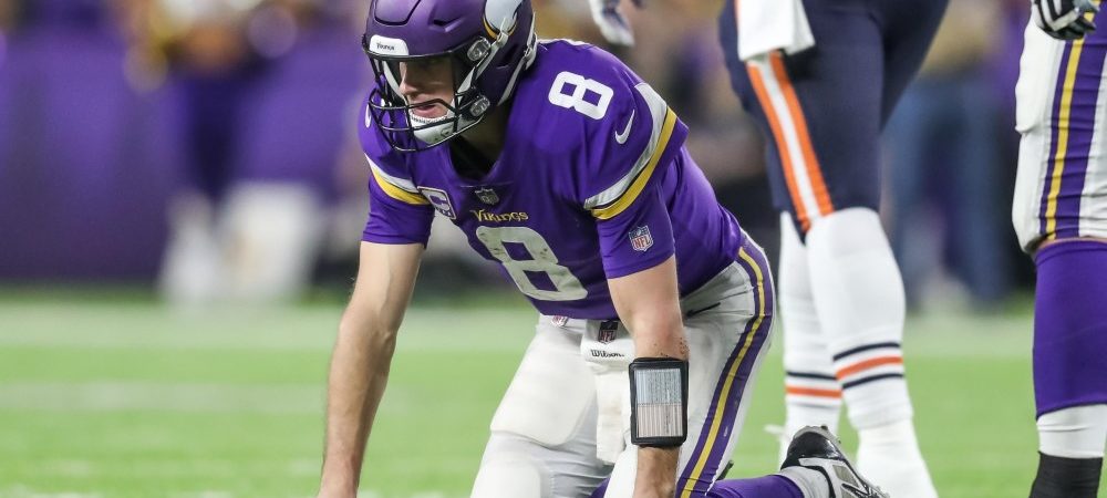 NFL: Chicago Bears at Minnesota Vikings start or sit quarterback sleepers