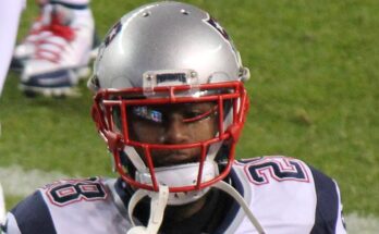 James White New England Patriots start or sit